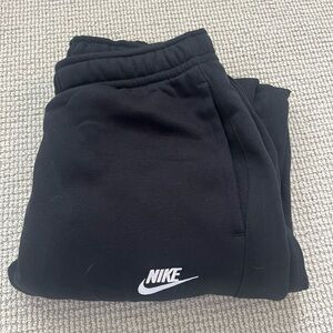Black Nike sweatpants
